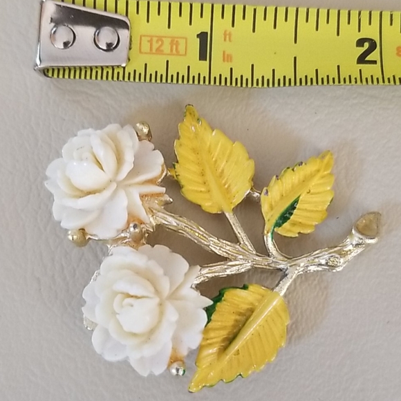 Vintage Brooch and Earring Lot 5 Piece Bundle - Picture 12 of 15